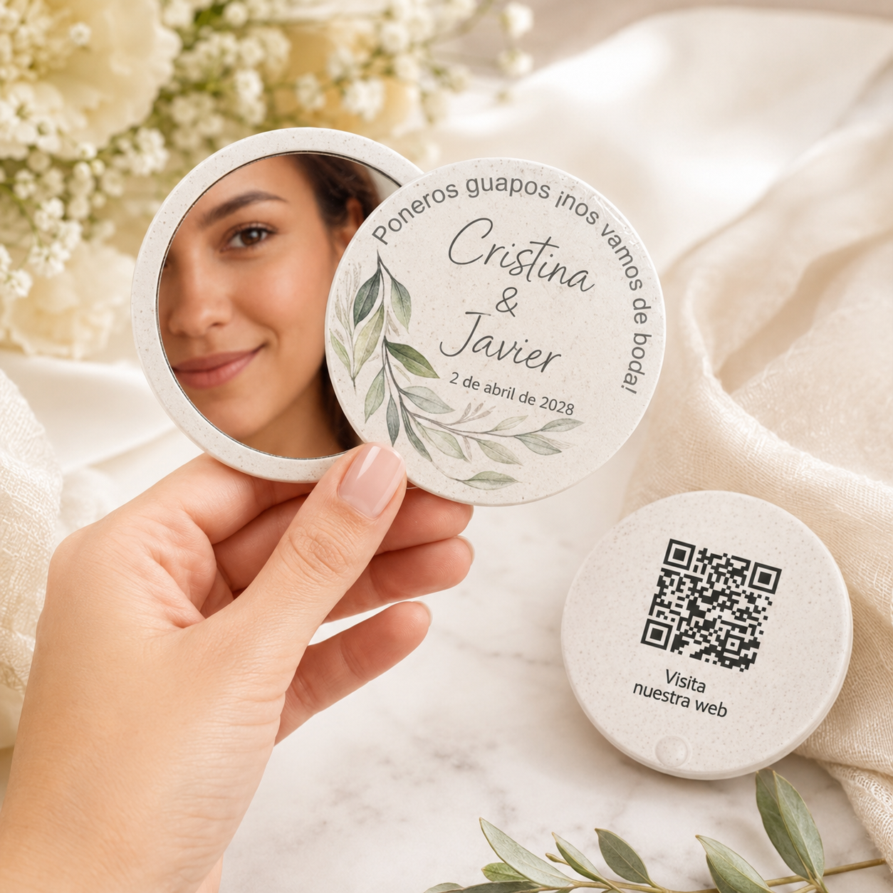 Espejo de boda personalizado con QR a vuestra web